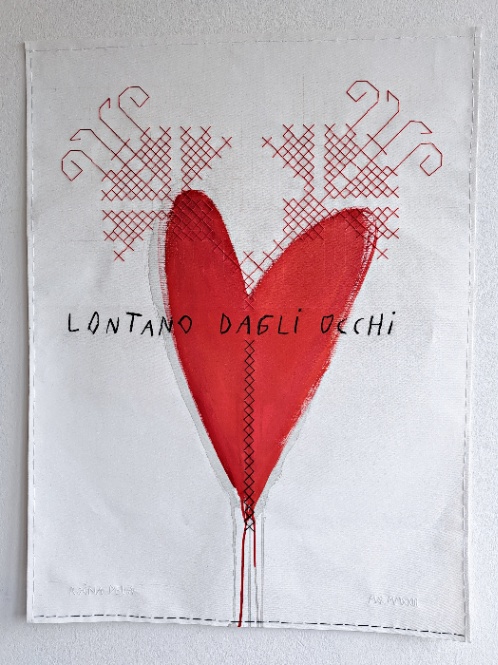 Ročna dela. Lontano dagli occhi.